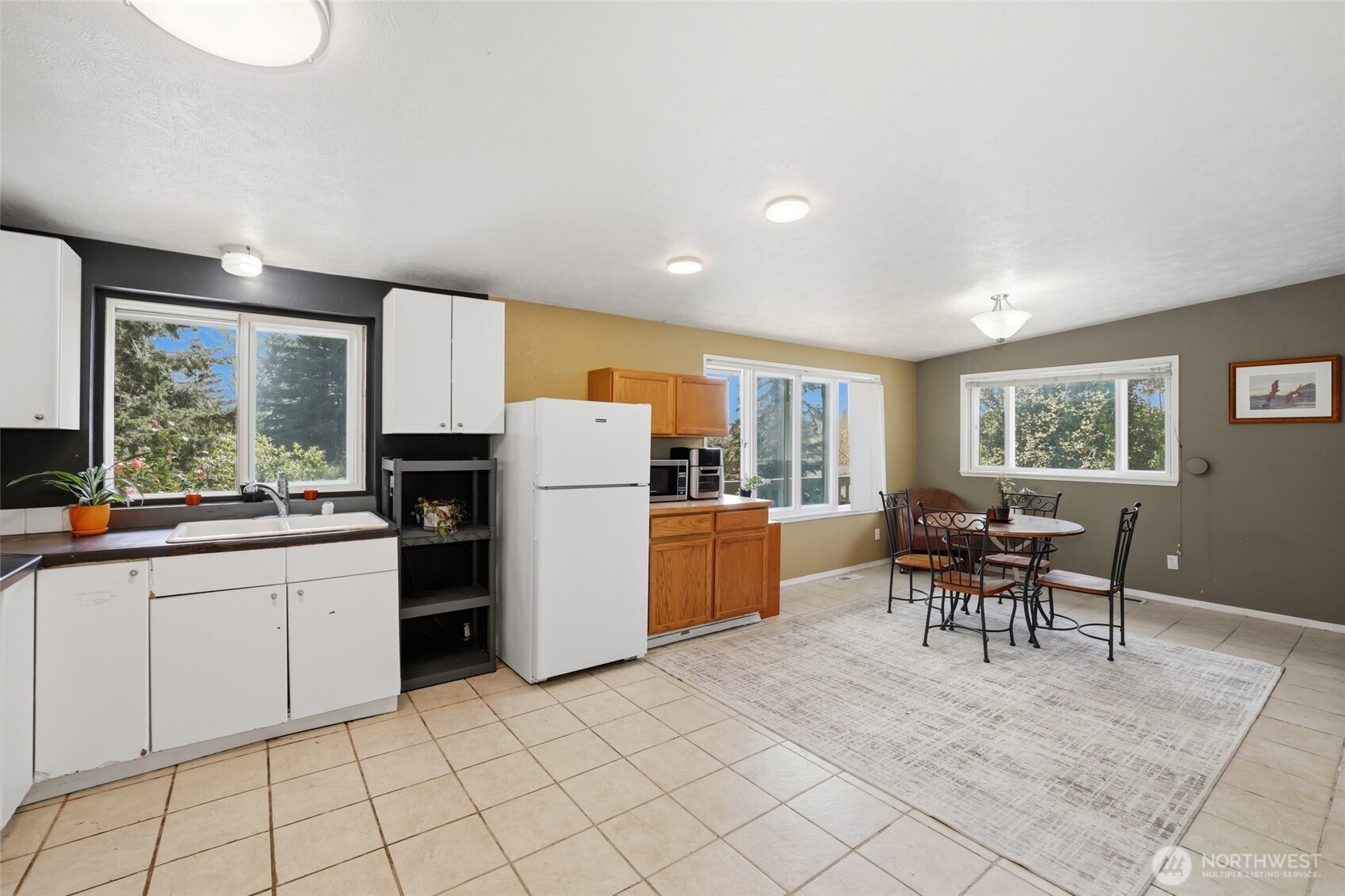 2030 Kent Des Moines Road Des Moines, WA 98198 - Photo 4 of 40