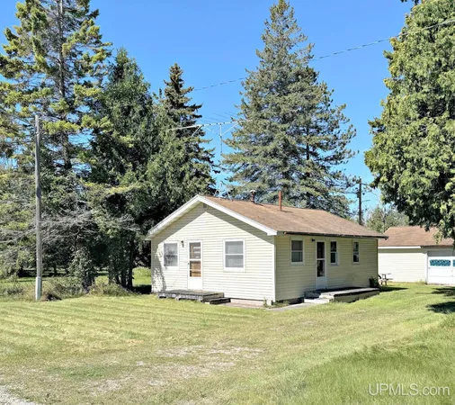 $90,000 | N8193 Highway 35, Stephenson, MI 49887