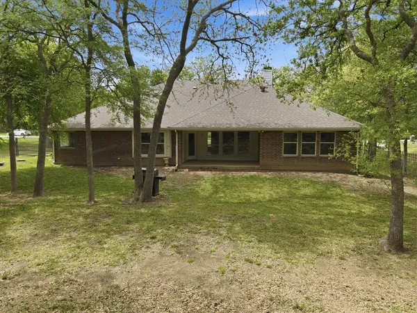 $535,000 | 5992 Red Bud Road, Fort Worth, TX 76135