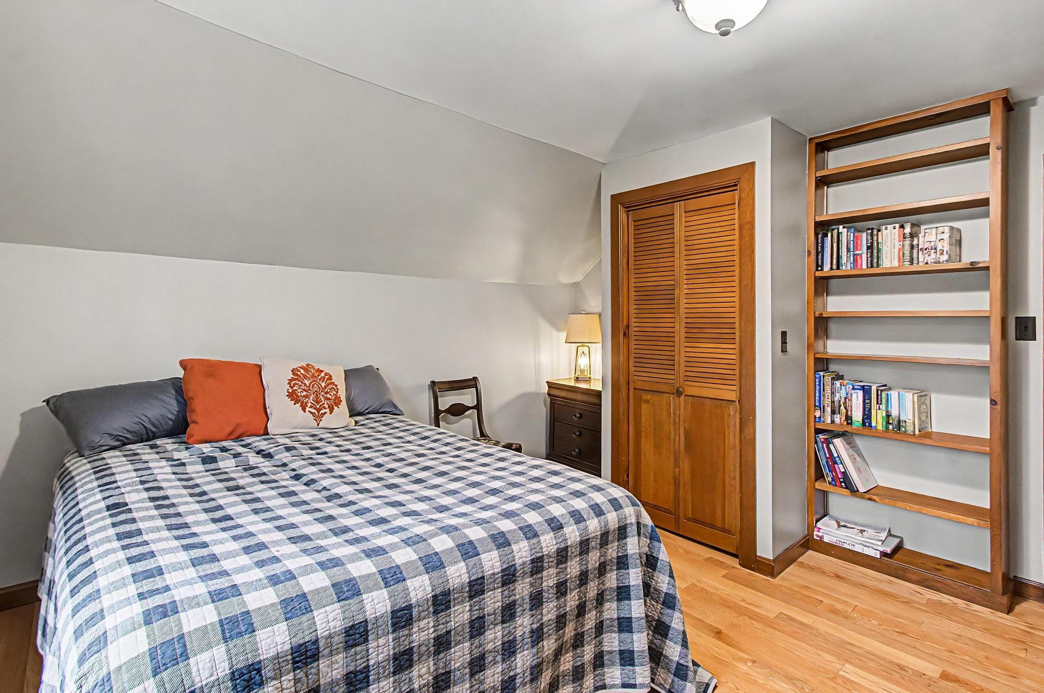 1860 Fairfax Road St. Albans Town, VT 05478 - Photo 17 of 60