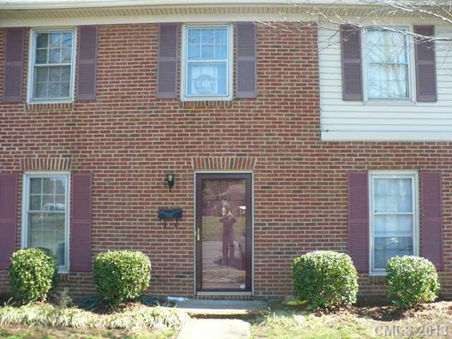 8402 Knights Bridge Road Charlotte, NC 28210 - Photo 1 of 15 Gallery Image 1