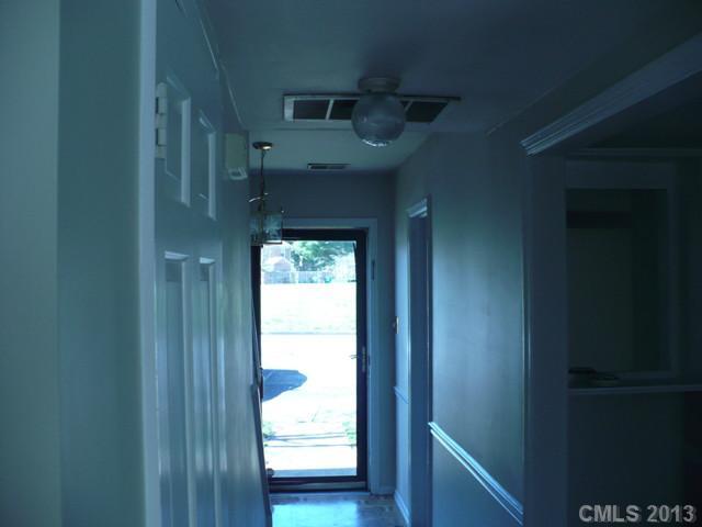 8402 Knights Bridge Road Charlotte, NC 28210 - Photo 2 of 15 Gallery Image 2