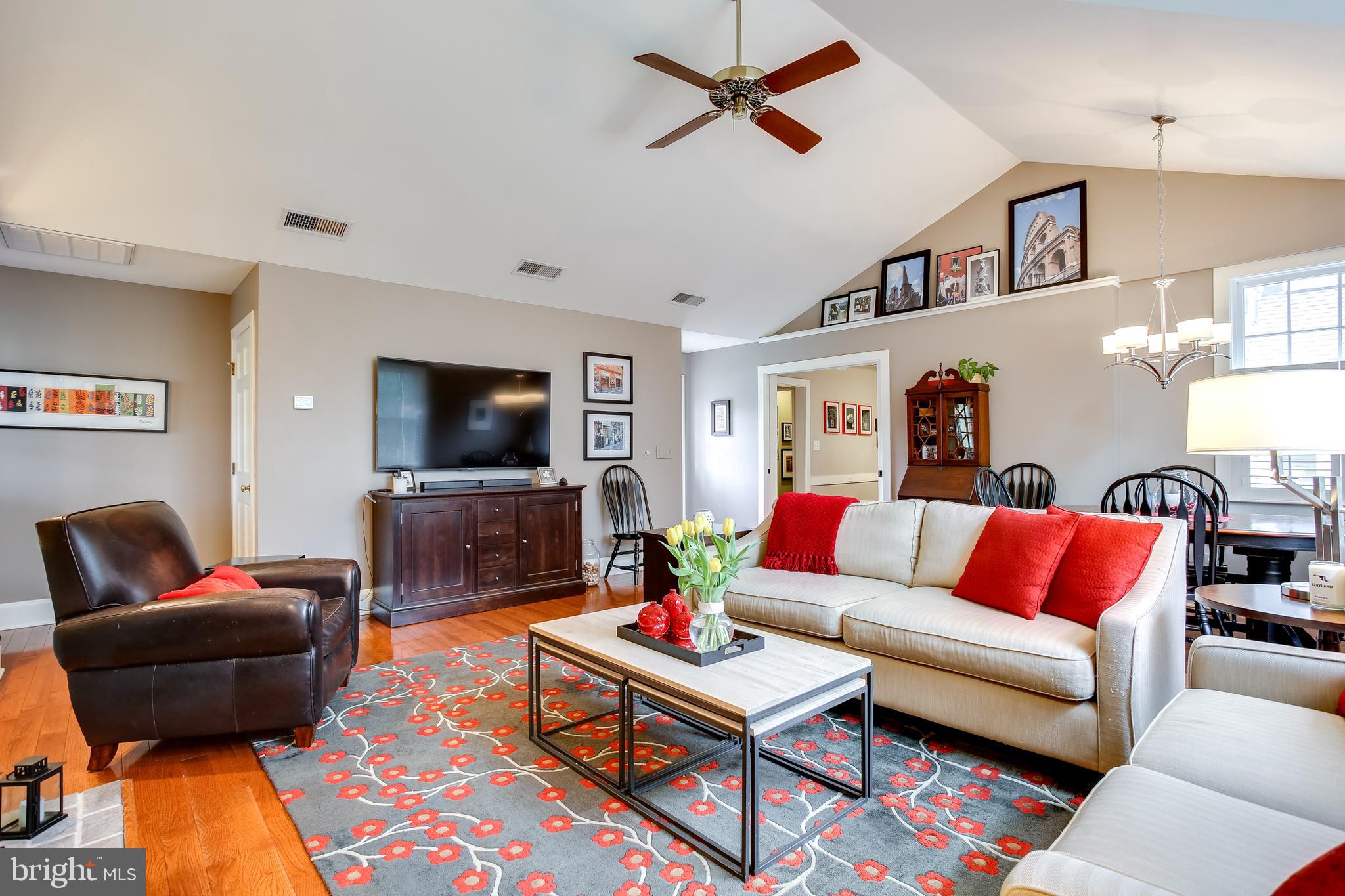 1624 Providence Road Towson, MD 21286 - Photo 21 of 68 Great room w/access to deck, scrn porch, garage