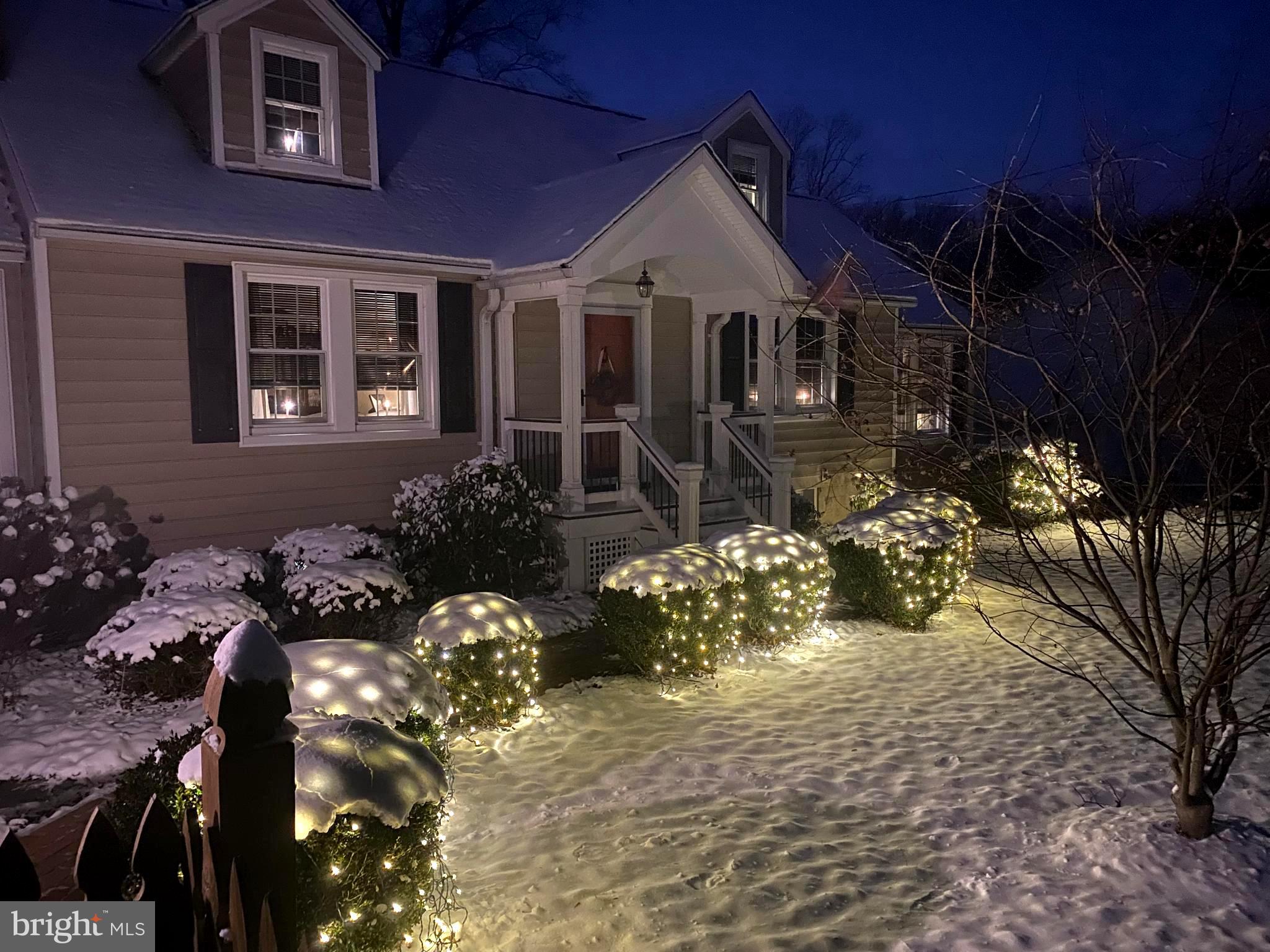 1624 Providence Road Towson, MD 21286 - Photo 65 of 68 Home for the holidays