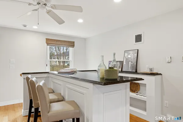 $1,095,000 | 10 Trolley Crossing, Old Saybrook, CT 06475
