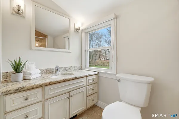 $1,095,000 | 10 Trolley Crossing, Old Saybrook, CT 06475