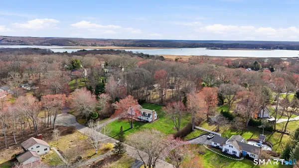 $1,095,000 | 10 Trolley Crossing, Old Saybrook, CT 06475