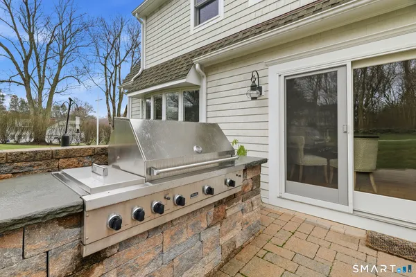 $1,095,000 | 10 Trolley Crossing, Old Saybrook, CT 06475
