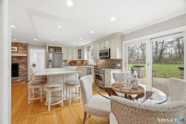 $1,095,000 | 10 Trolley Crossing, Old Saybrook, CT 06475