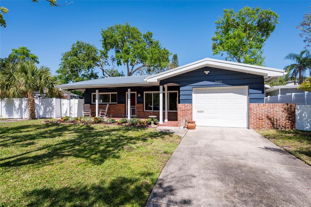 2019 Inner Circle South St. Petersburg, FL 33712 - Photo 2 of 42