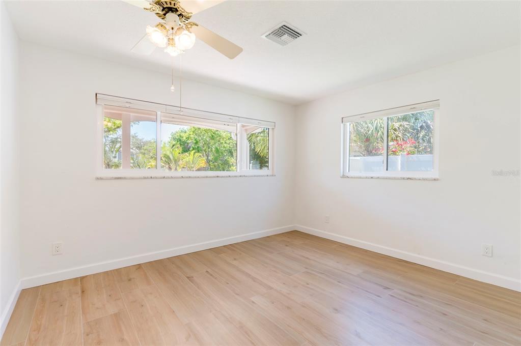 2019 Inner Circle South St. Petersburg, FL 33712 - Photo 22 of 42