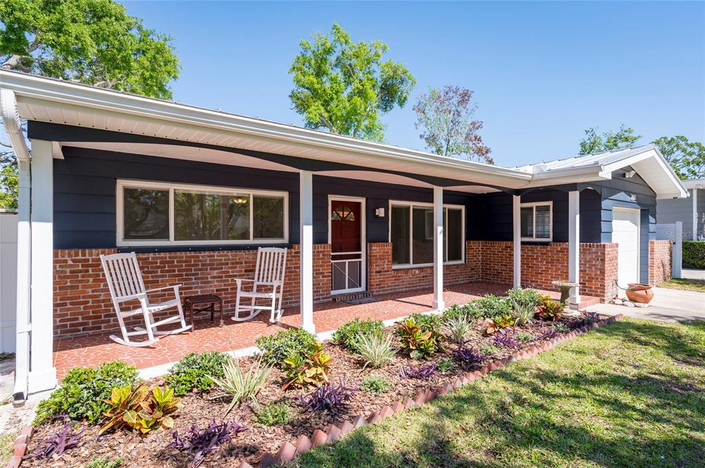 2019 Inner Circle South St. Petersburg, FL 33712 - Photo 3 of 42