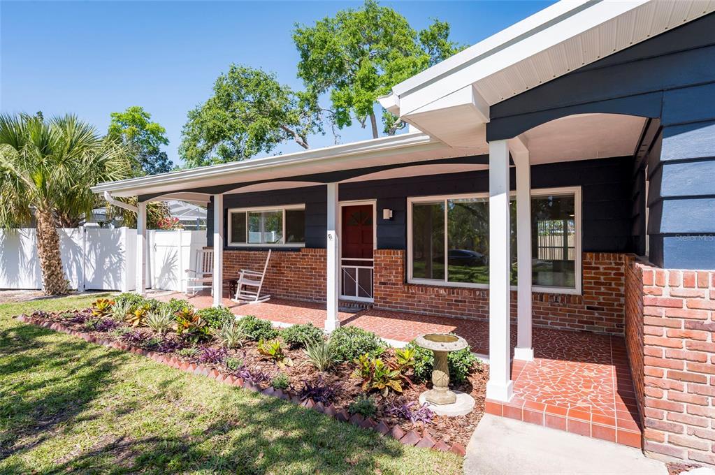 2019 Inner Circle South St. Petersburg, FL 33712 - Photo 5 of 42