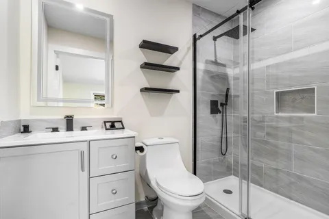 $335,000 | 4627 Orleans Court, Unit D, West Palm Beach, FL 33415