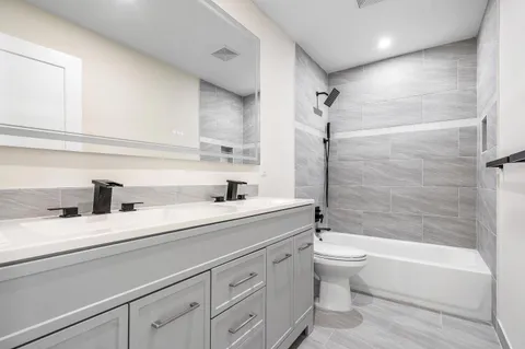 $335,000 | 4627 Orleans Court, Unit D, West Palm Beach, FL 33415