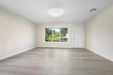 $335,000 | 4627 Orleans Court, Unit D, West Palm Beach, FL 33415