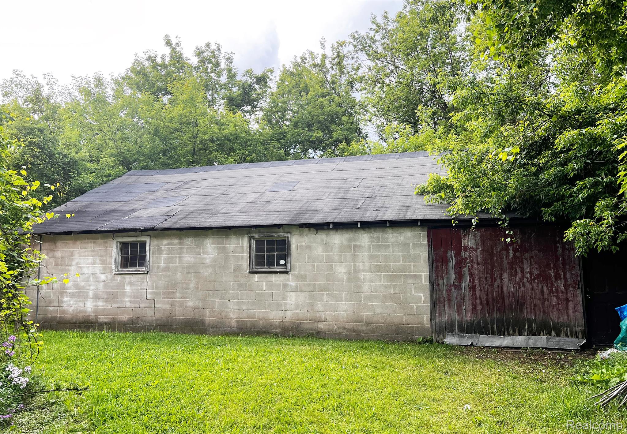 5694 Metamora Road Metamora, MI 48455 - Photo 9 of 18 Gallery Image 9