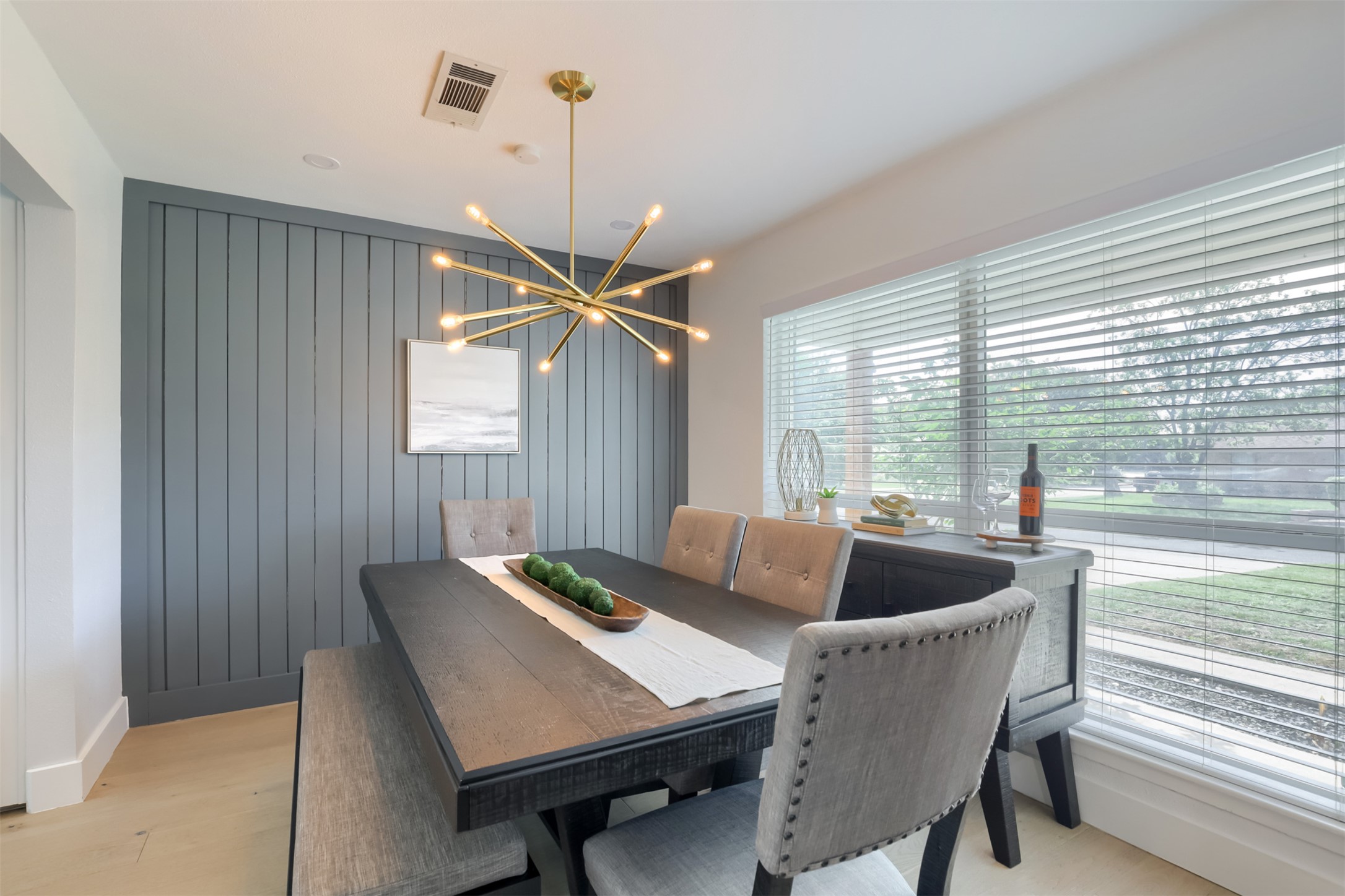 9016 West Pointer Lane Austin, TX 78758 - Photo 6 of 29 a living room with furniture and a window