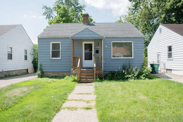 $149,900 | 28691 Marquette Street, Garden City, MI 48135