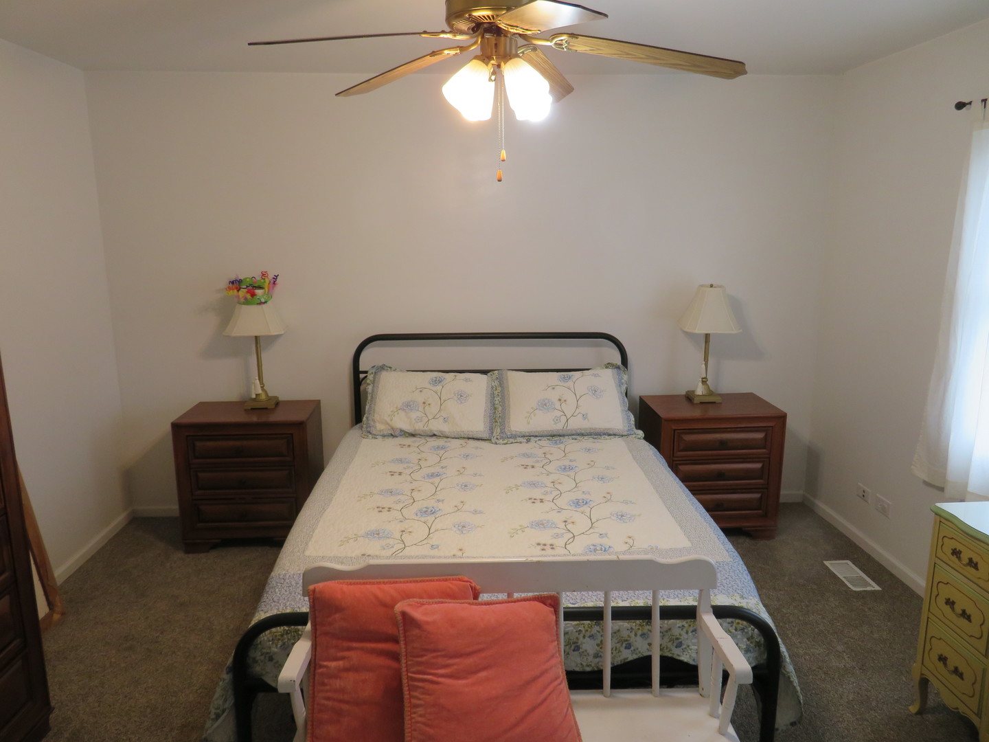 310 Rodenburg Road Roselle, IL 60172 - Photo 18 of 56