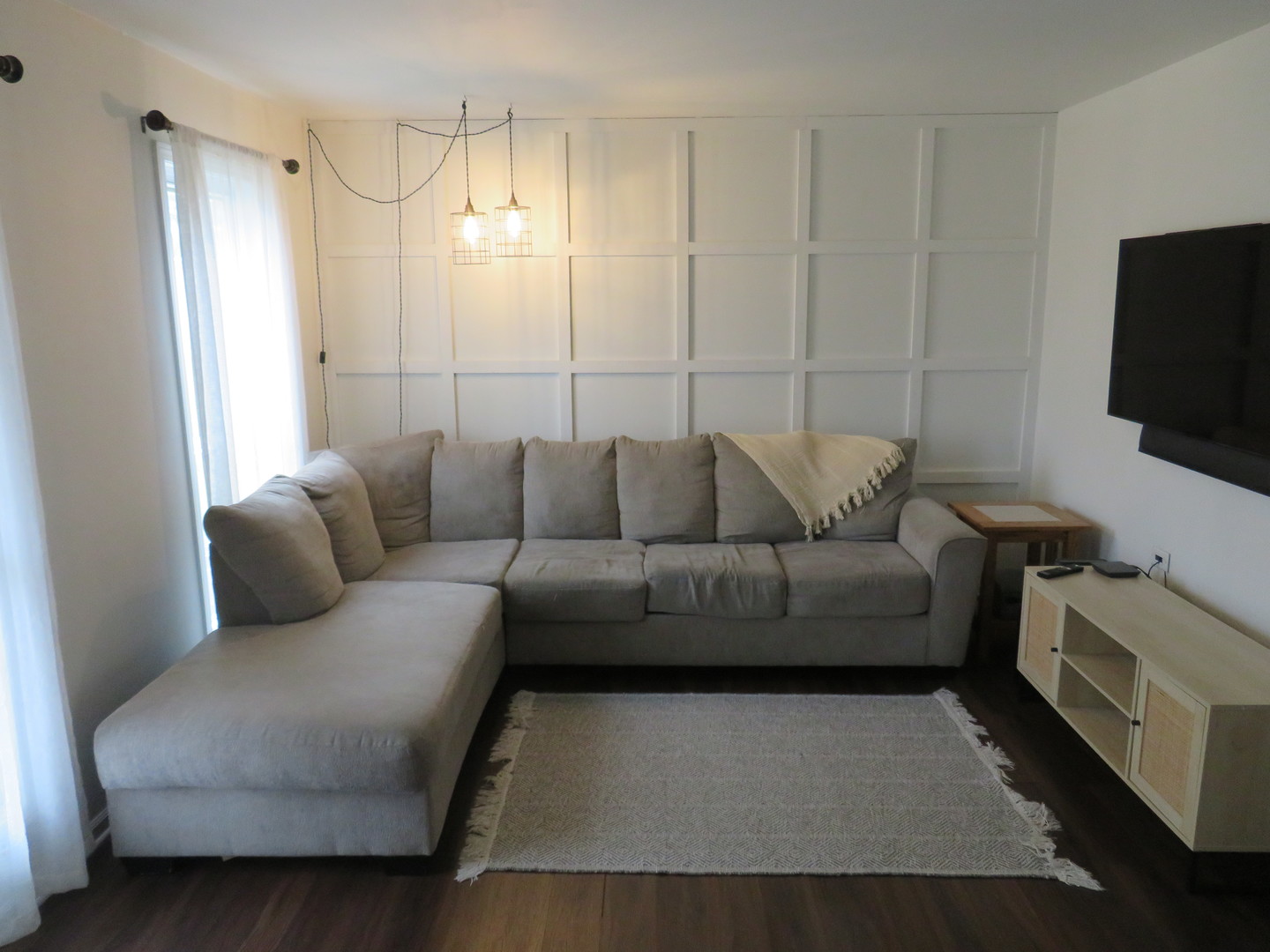 310 Rodenburg Road Roselle, IL 60172 - Photo 4 of 56 a living room with furniture and a flat screen tv