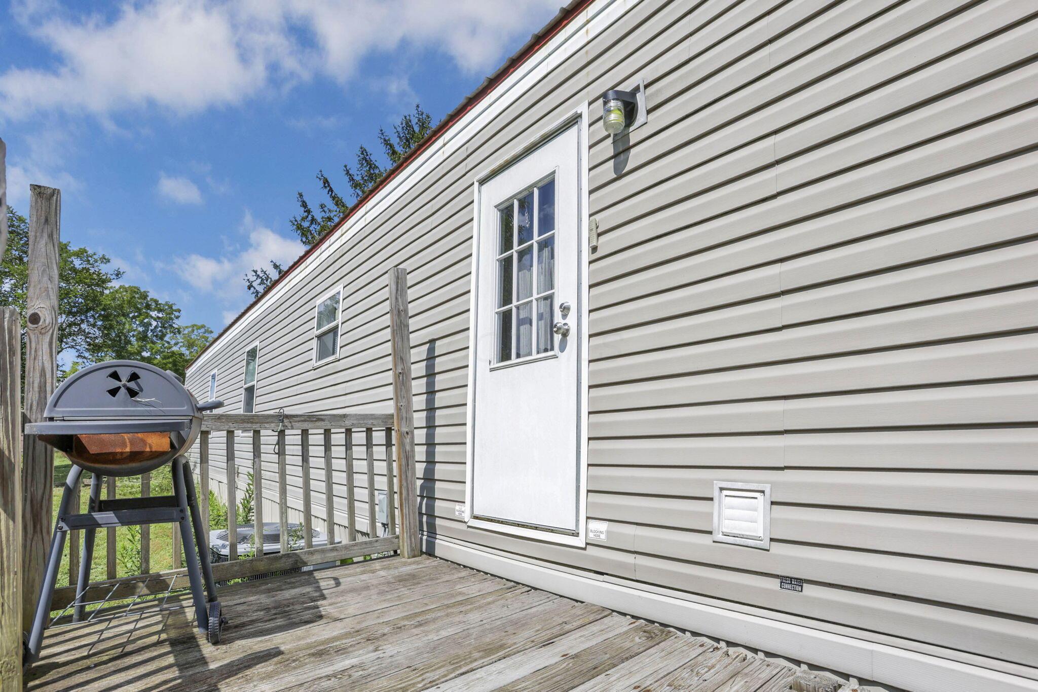 16451 Cox Road Logan, OH 43138 - Photo 25 of 48 54-web-or-mls-LO5A9453