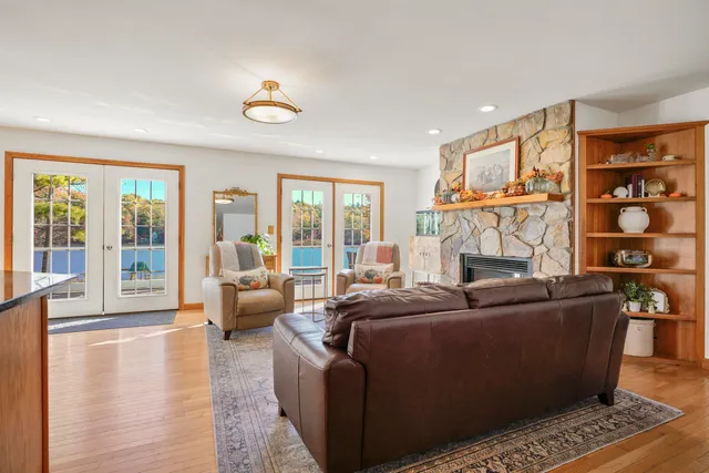 $1,250,000 | 110 Red Gate Lane, Rindge, NH 03461