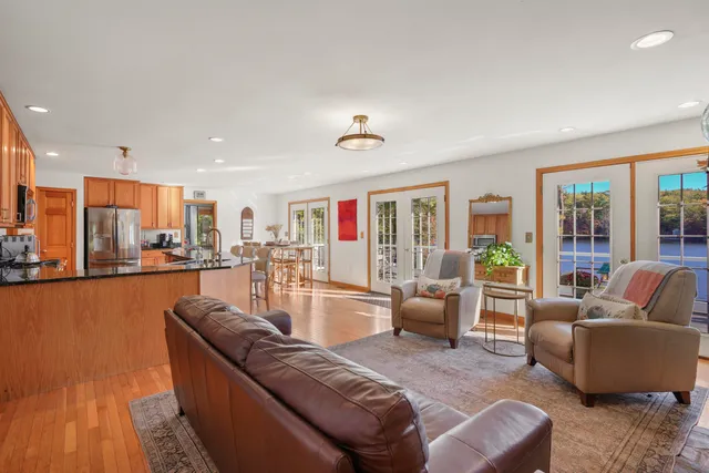 $1,250,000 | 110 Red Gate Lane, Rindge, NH 03461