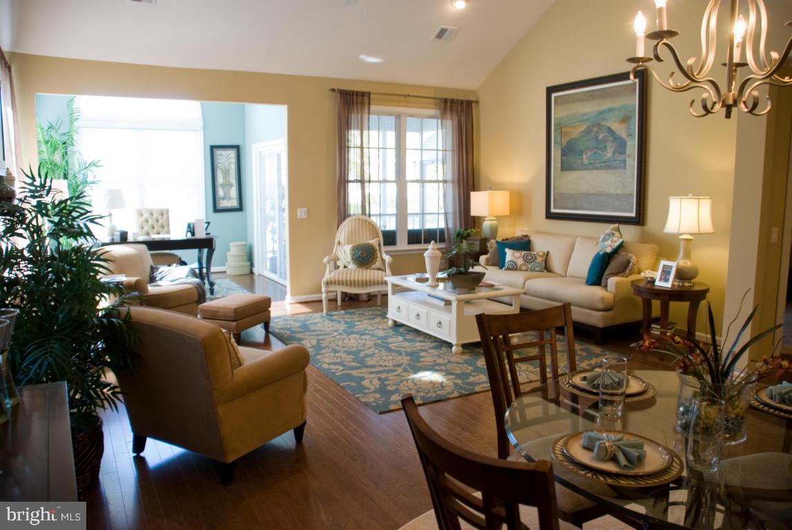 430 Founders Way, Unit 151 Lititz, PA 17543 - Photo 6 of 20 Gallery Image 6