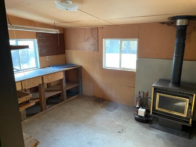 556 Upper Applegate Road Jacksonville, OR 97530 - Photo 16 of 22 556 pic 14 workshop