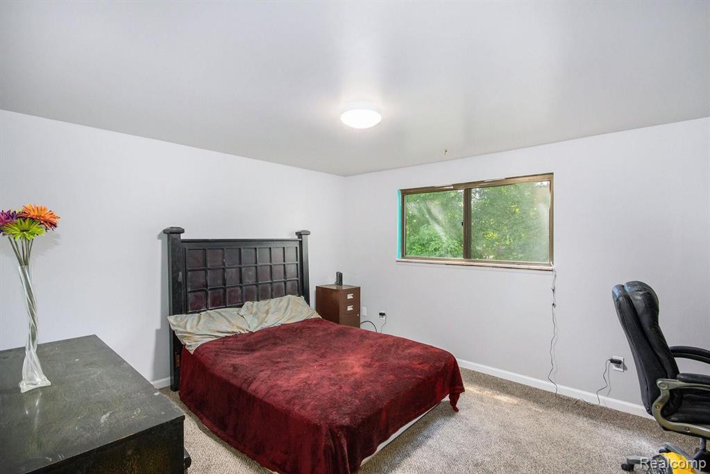 48240 Sugarbush Road Chesterfield, MI 48047 - Photo 10 of 28