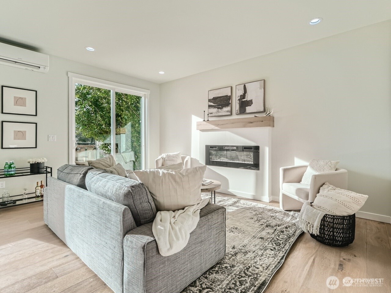 204 Date Avenue Sultan, WA 98294 - Photo 6 of 17 a living room with furniture and a fireplace