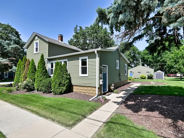 $315,000 | 116 South River Street, Montgomery, IL 60538