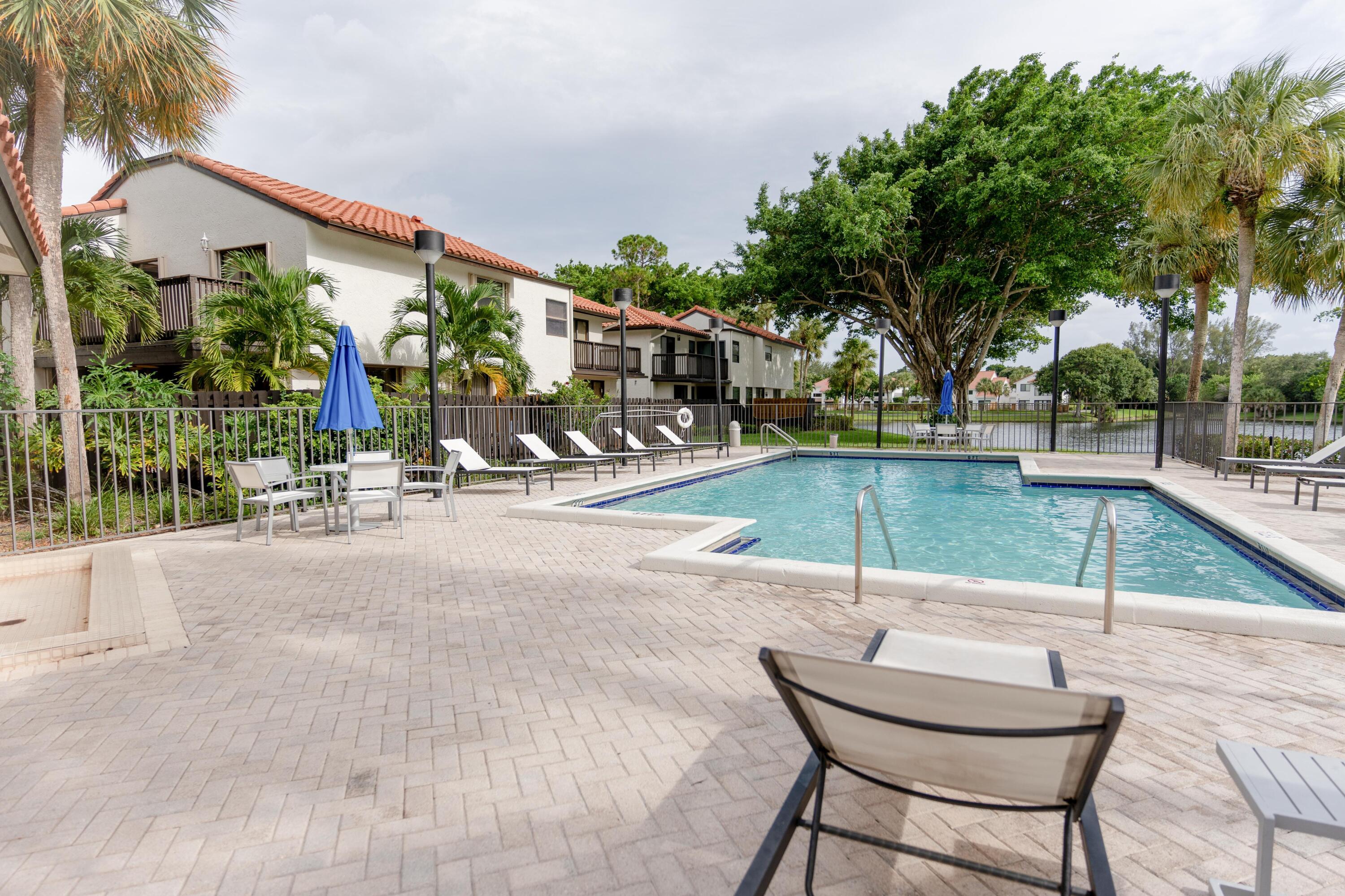 21712 Wapford Way Boca Raton, FL 33486 - Photo 22 of 23 WhatsApp Image 2026-05-15 at 12.06.25 (1