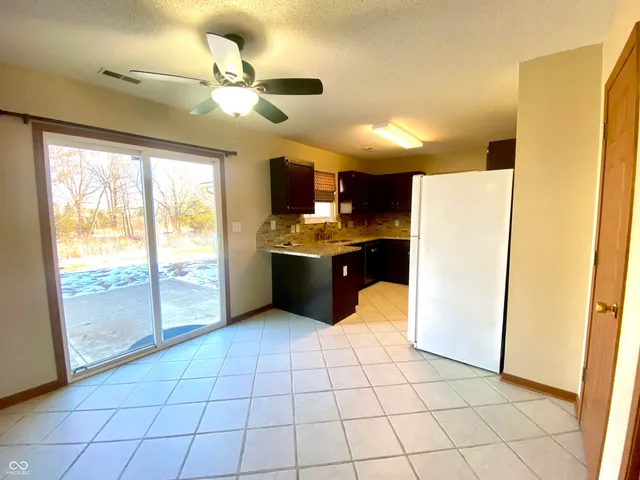 $305,000 | 440 Lockerbie Lane, Pittsboro, IN 46167