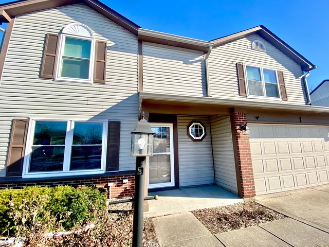 $305,000 | 440 Lockerbie Lane, Pittsboro, IN 46167