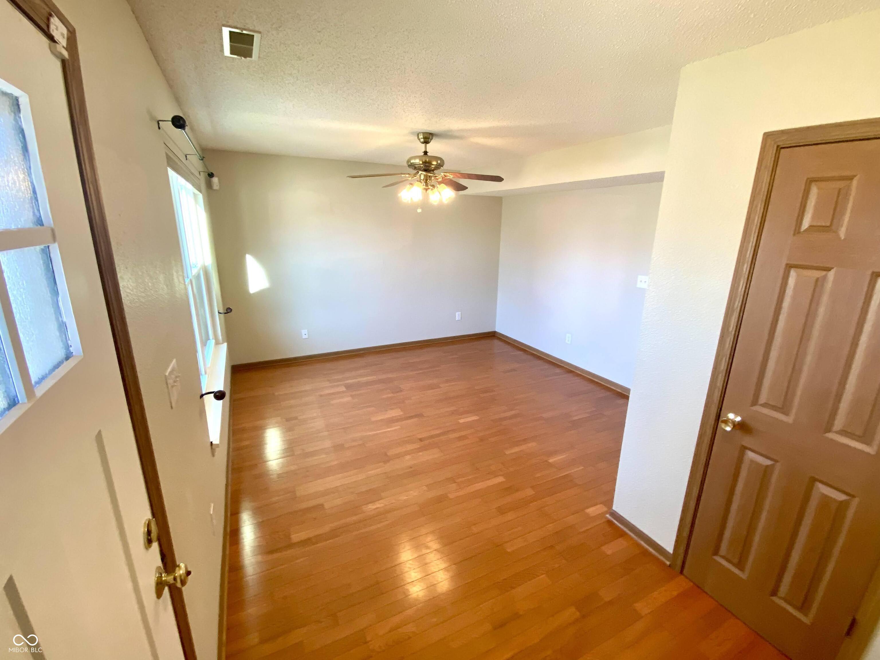 440 Lockerbie Lane Pittsboro, IN 46167 - Photo 6 of 48