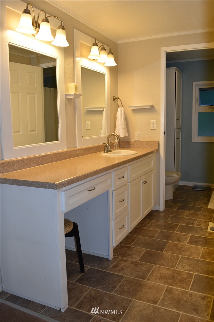 17552 Southeast 133rd Street Renton, WA 98059 - Photo 8 of 18