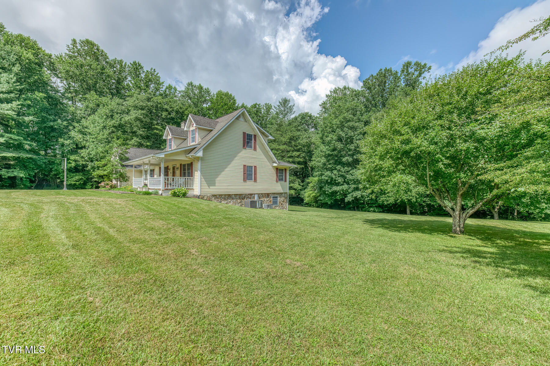 1678 Sluder Road Shady Valley, TN 37688 - Photo 62 of 110 1678 Sluder Rd-62