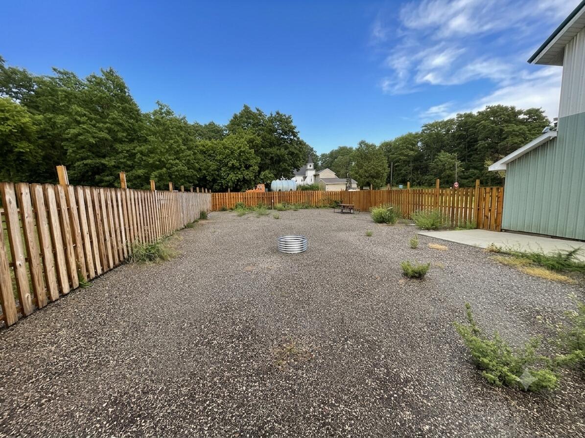 10978 East 8 Mile Road Tustin, MI 49688 - Photo 6 of 14 IMG_1719