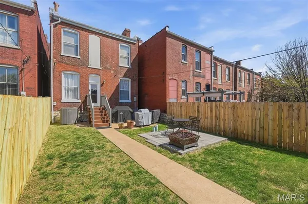 $489,900 | 4546 Arco Avenue, St. Louis, MO 63110