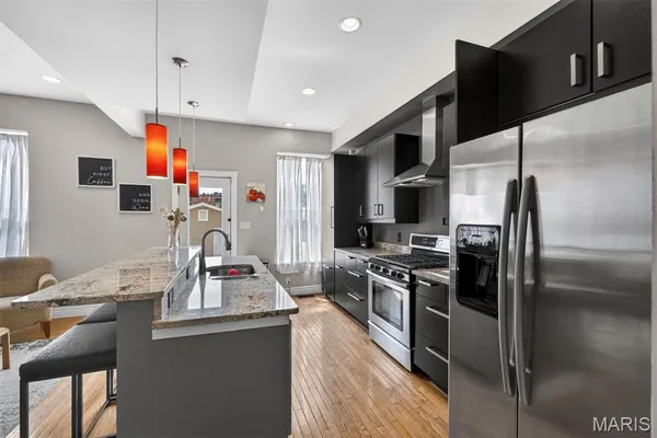 $489,900 | 4546 Arco Avenue, St. Louis, MO 63110