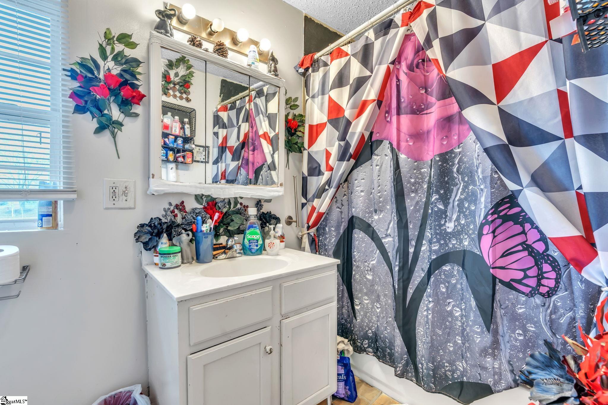 1001 West Bramlett Road Greenville, SC 29611 - Photo 14 of 24