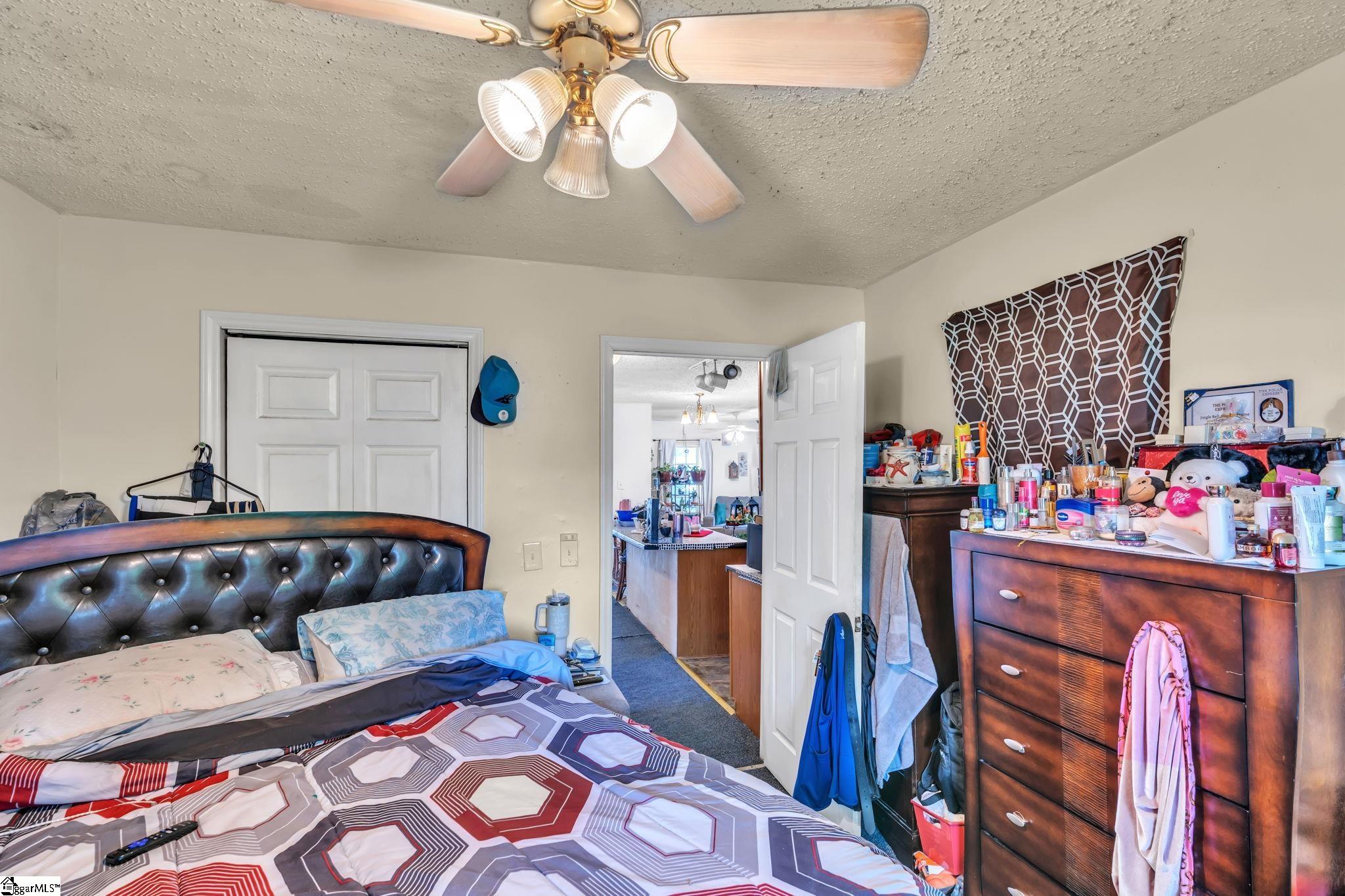 1001 West Bramlett Road Greenville, SC 29611 - Photo 9 of 24