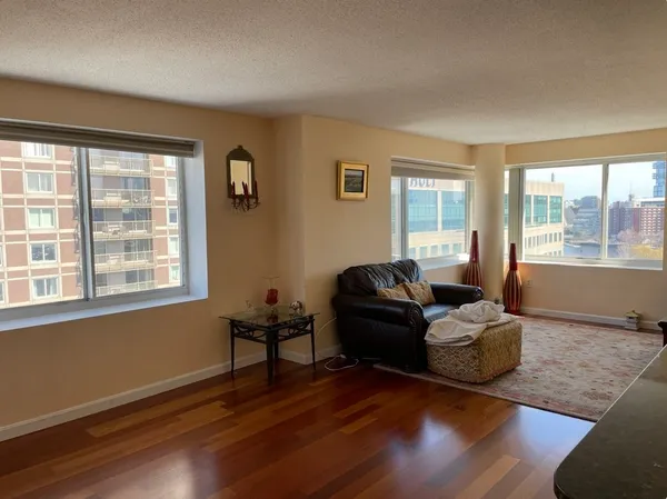 $4,500 | 8-12 Museum Way, Unit 1204, Cambridge, MA 02141