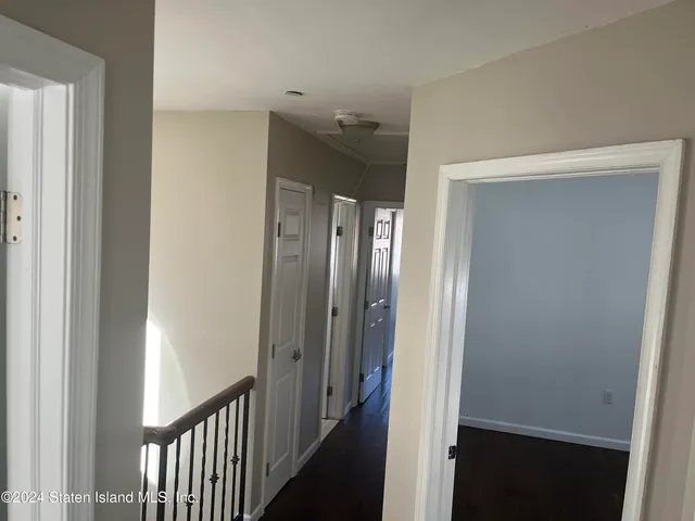 $950,000 | 837 Delafield Avenue, Unit A | West Brighton