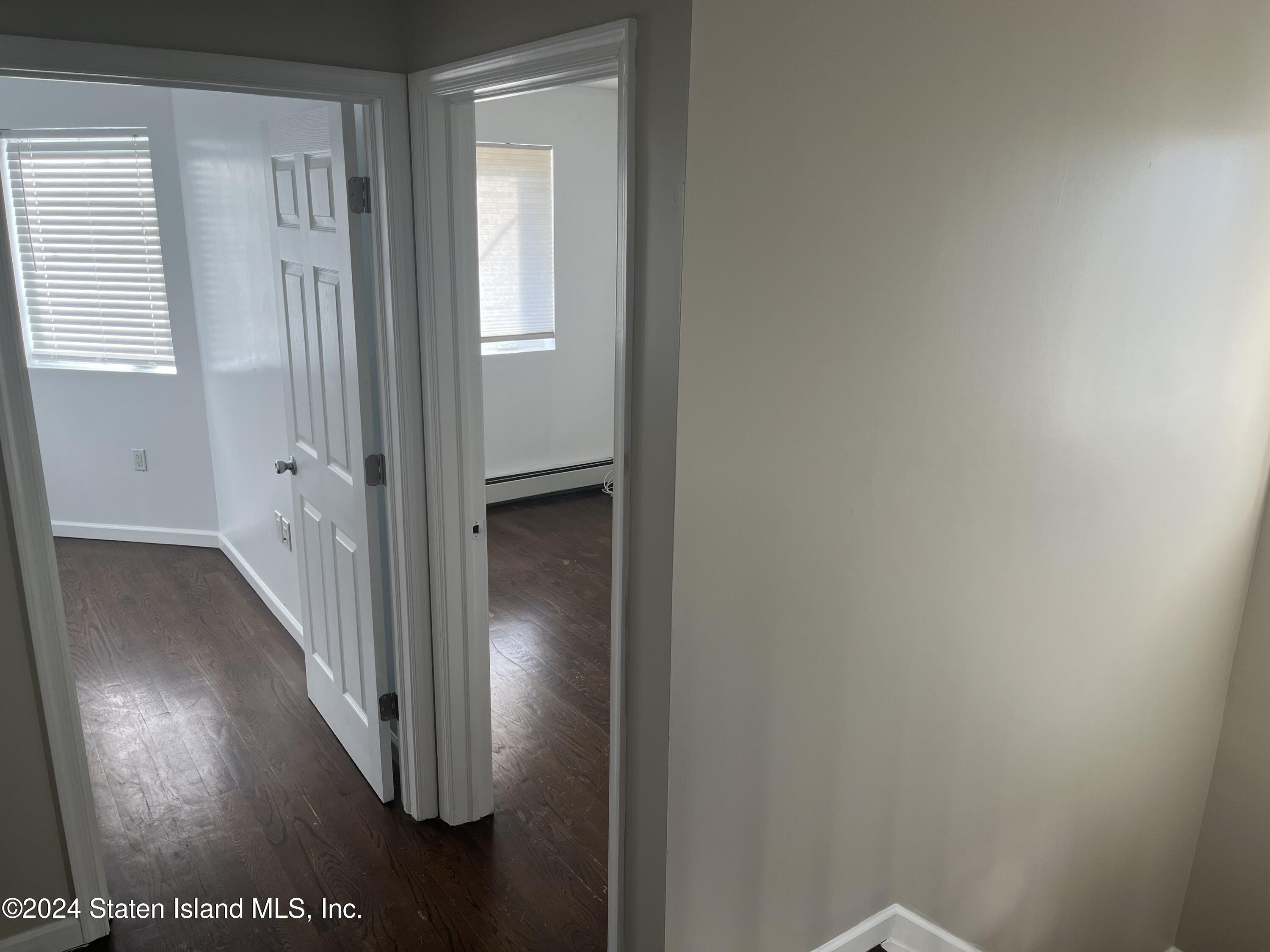 837 Delafield Avenue, Unit A Staten Island, NY 10310 - Photo 14 of 31 IMG_6665