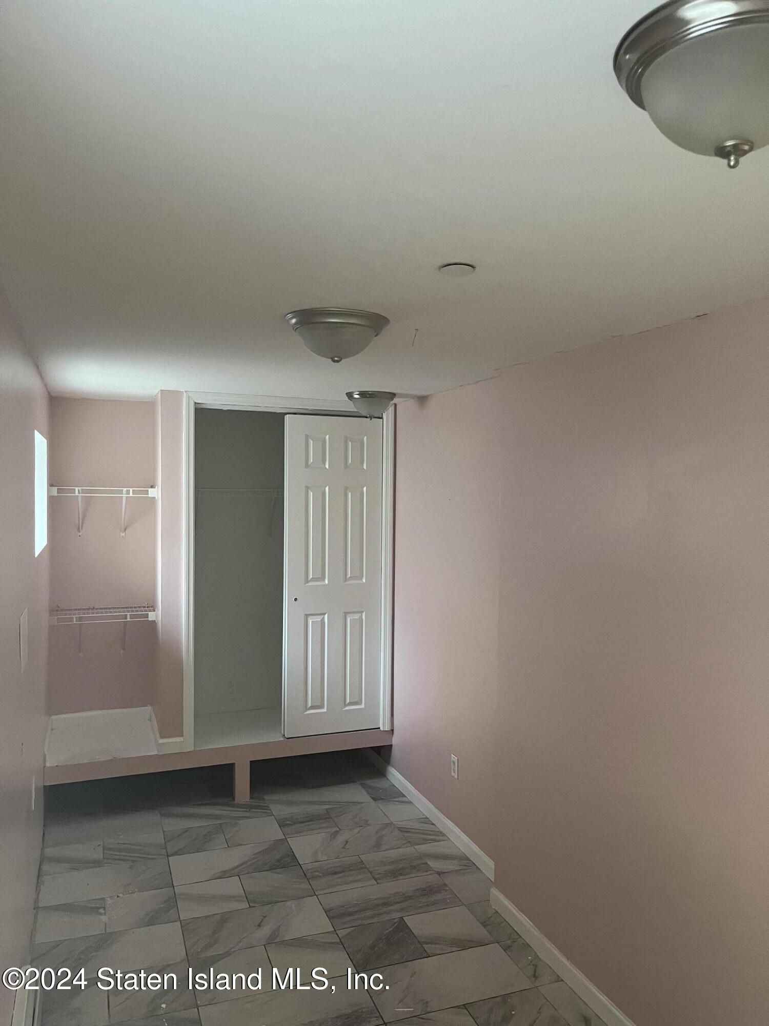 837 Delafield Avenue, Unit A Staten Island, NY 10310 - Photo 22 of 31 IMG_6672