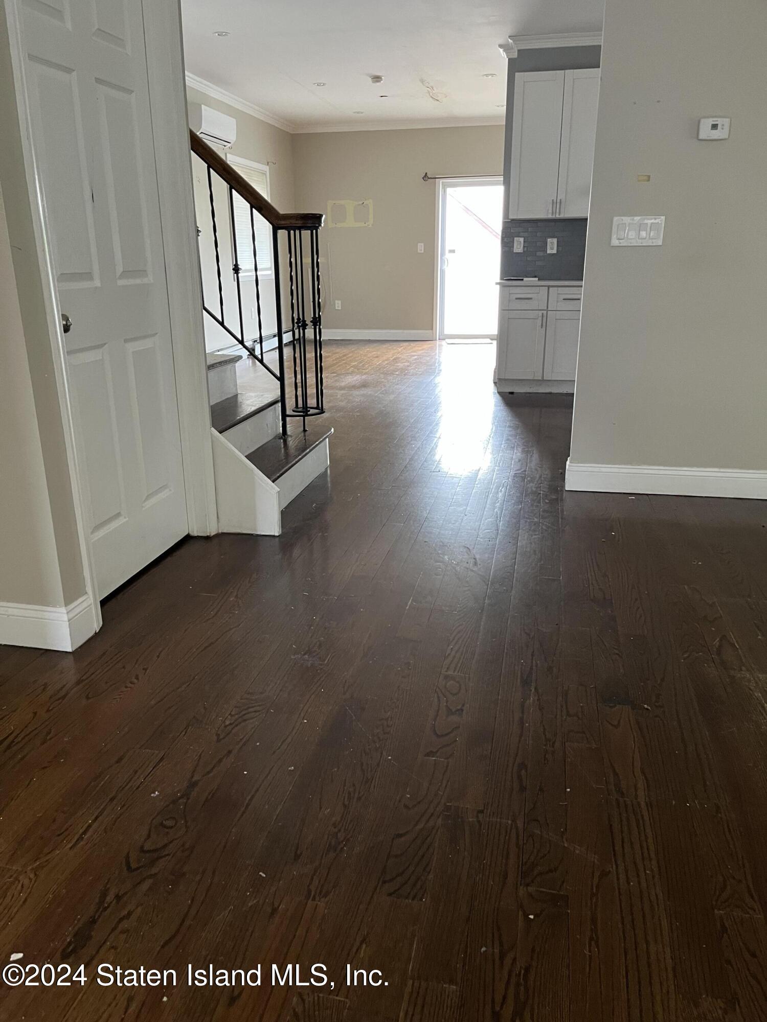 837 Delafield Avenue, Unit A Staten Island, NY 10310 - Photo 30 of 31 IMG_5294