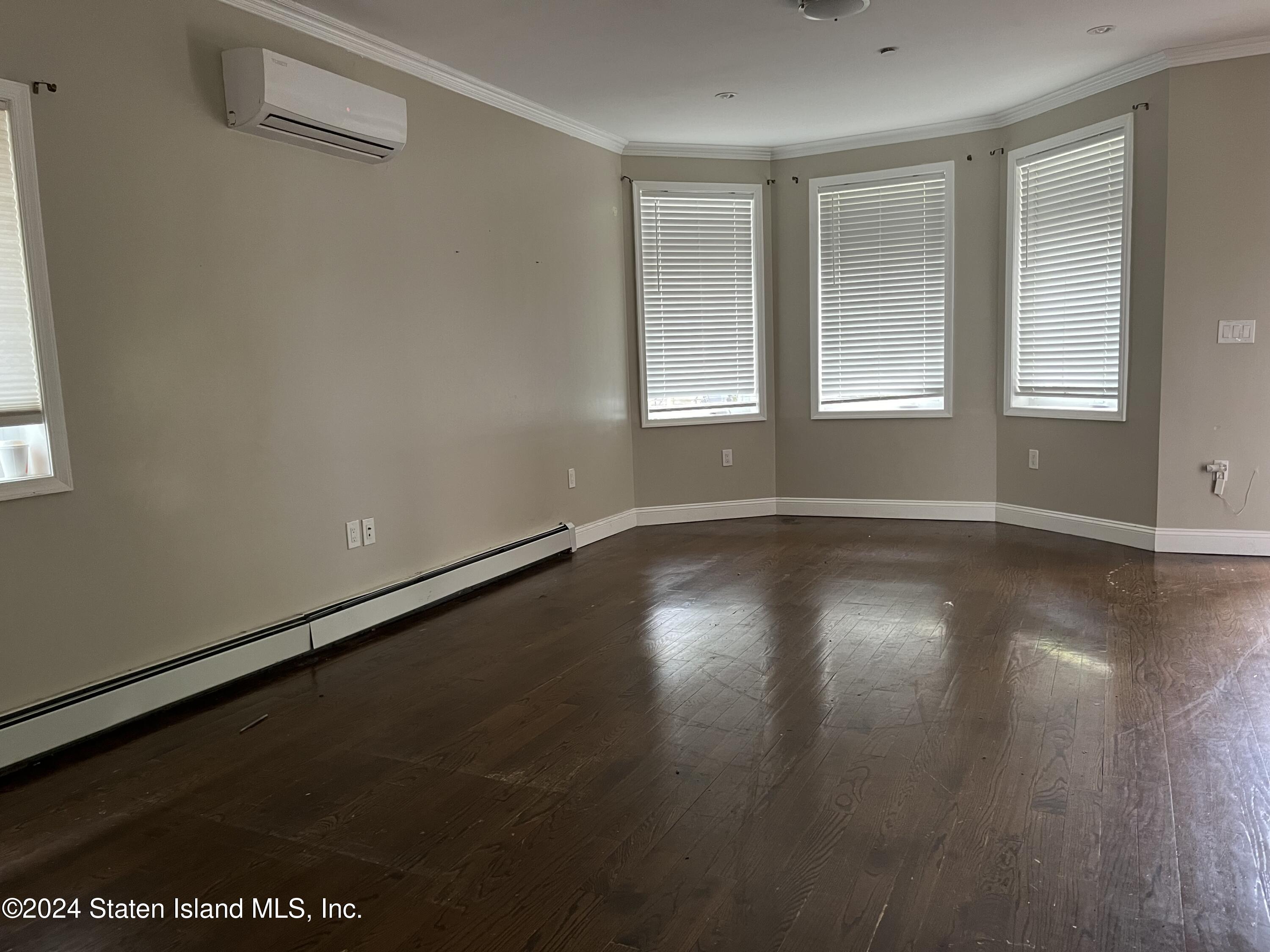 837 Delafield Avenue, Unit A Staten Island, NY 10310 - Photo 31 of 31 IMG_5292